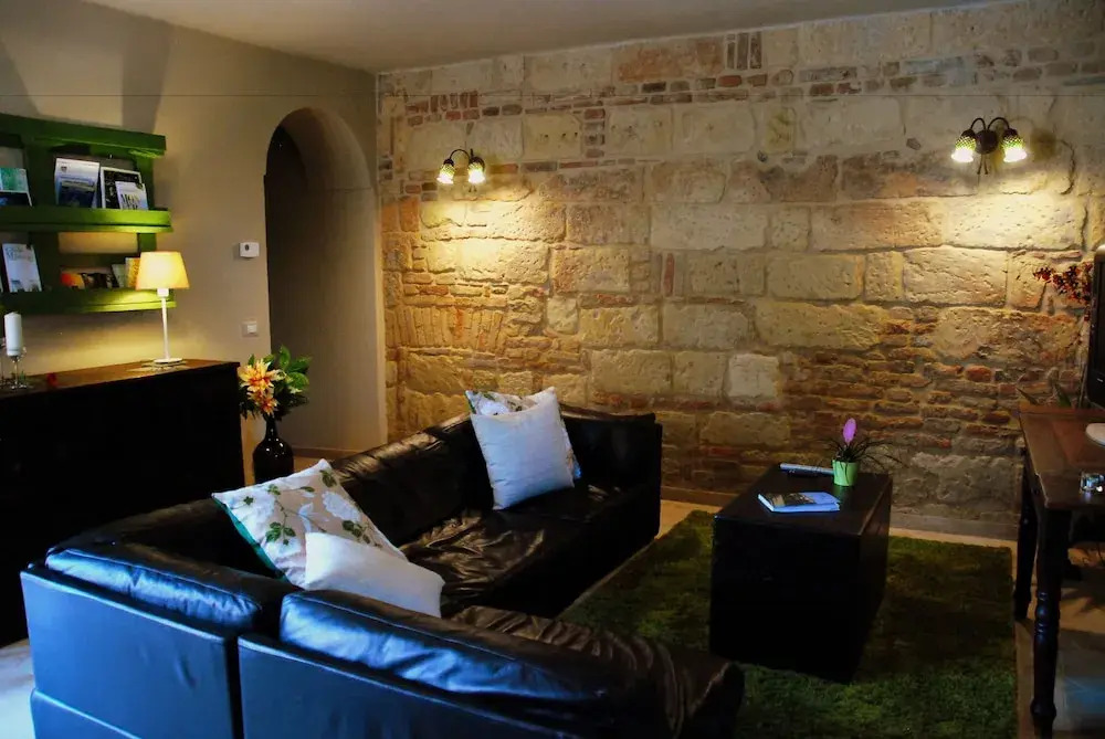B&B Fa Babòia