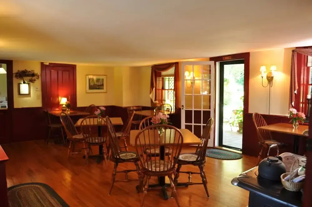 Candleberry Inn on Cape Cod