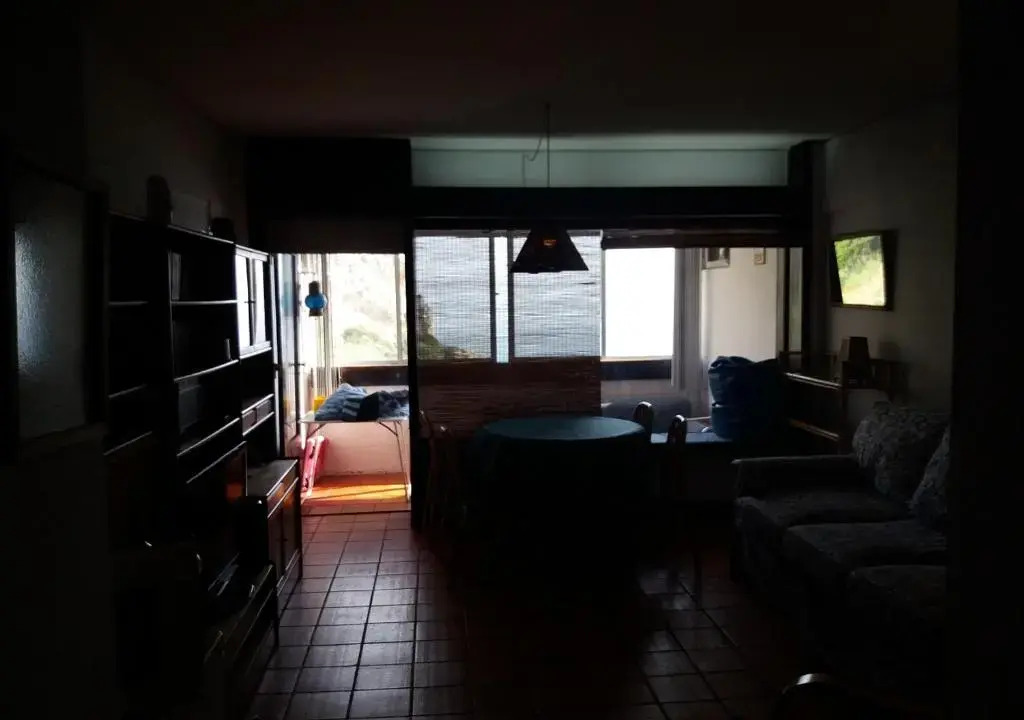 Estudio T0 sobre a praia
