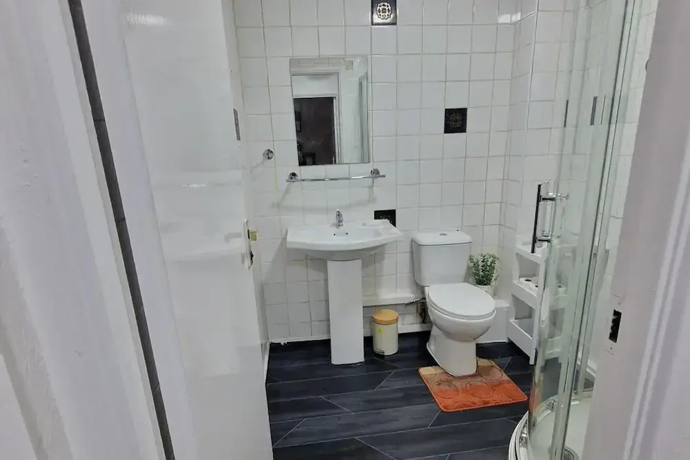 Edgbaston Birmingham Apartment