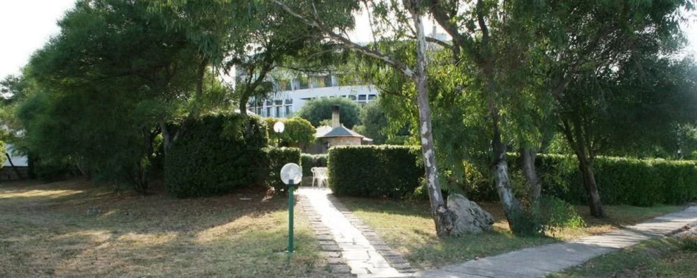 Costa Tiziana Resort