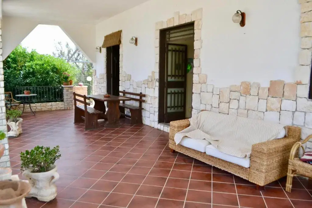 Villa Rosa - ai piedi dellEtna
