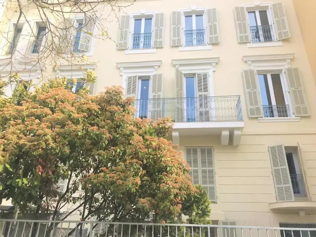 Baie Des Anges Duplex 205