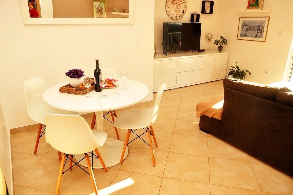 Apartment Mara