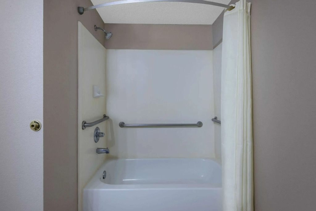 Baymont Inn and Suites Douglasville Atlanta