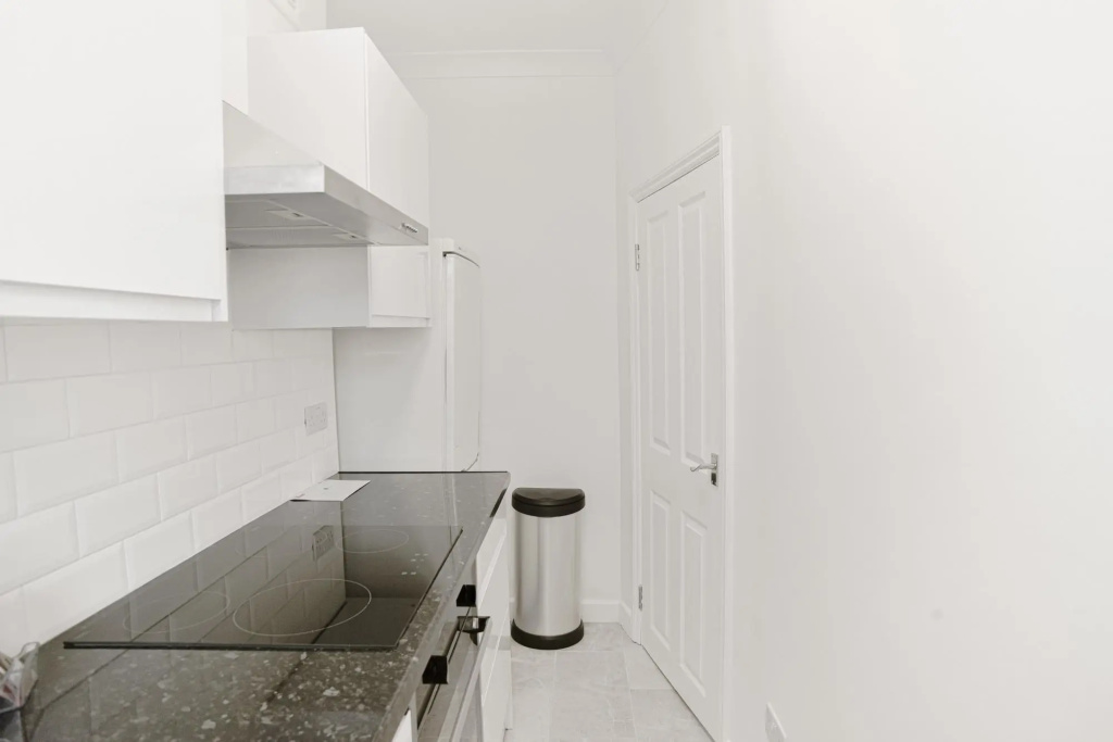 Economy 1 Bed Apartment in Heart of Central London