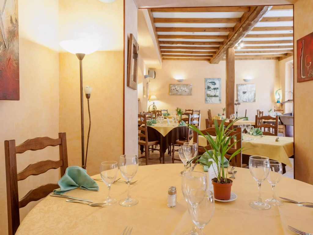 Logis Hôtel Le Saint Clément
