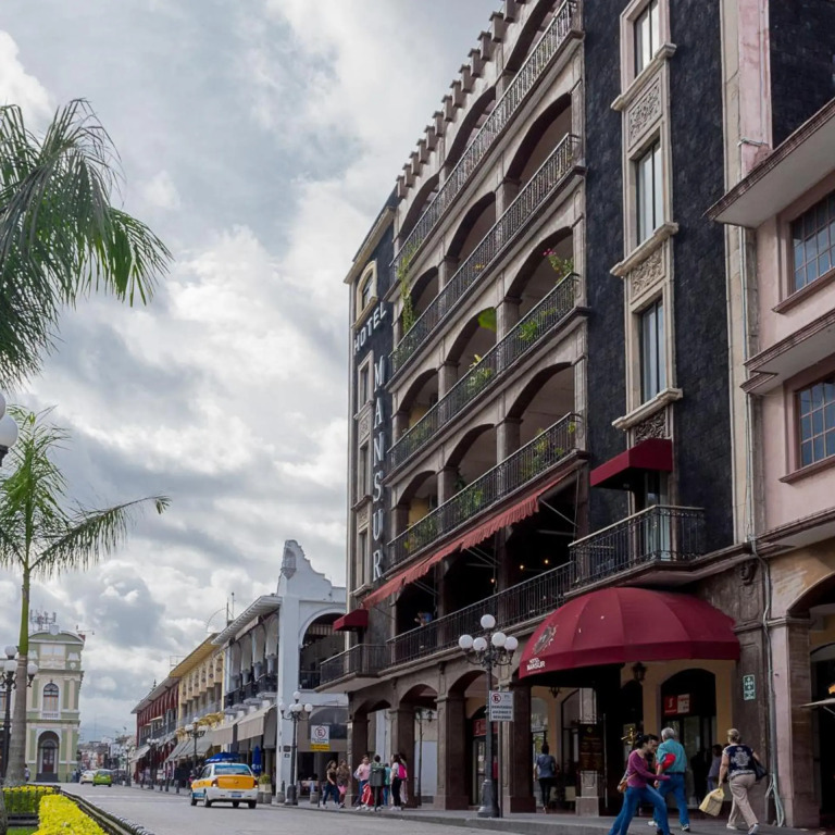 Hotel Mansur Business & Leisure