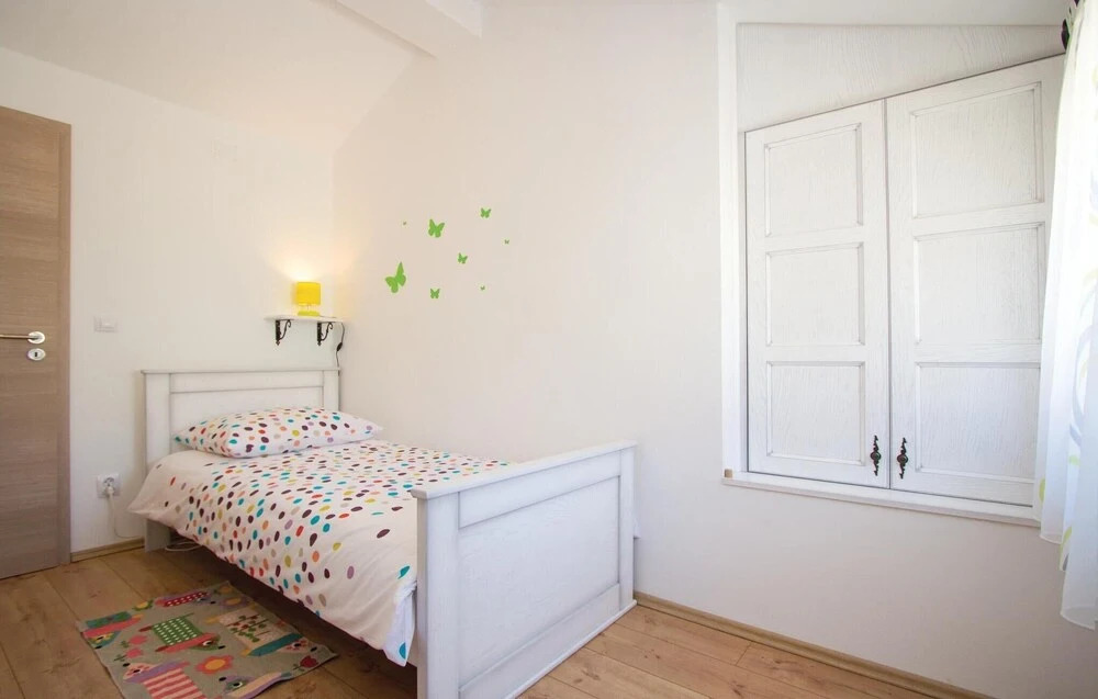 Two-Bedroom Holiday Home 0 In Filipana