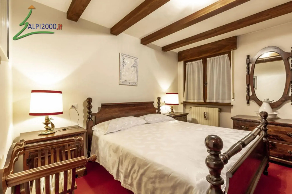 Enrico: large three room apartment. (022036-AT-907442)-369 ENRICO
