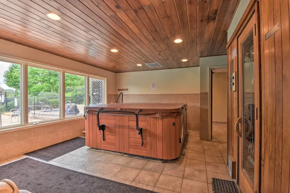 Spacious & Newly Remodeled A-frame w/ 2 Decks