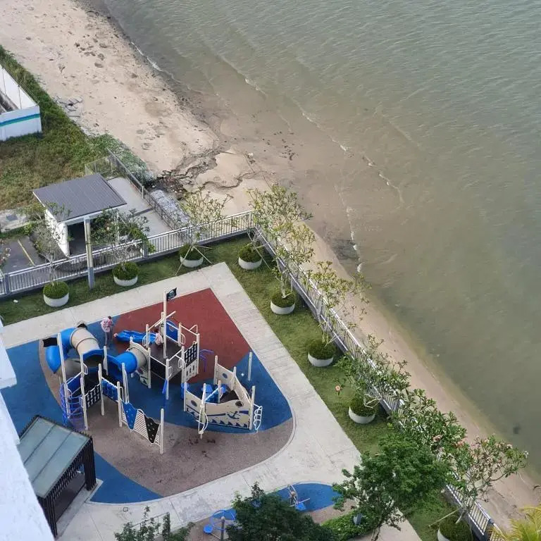 Kuantan Imperium Seaview Swiss Bell A17-12