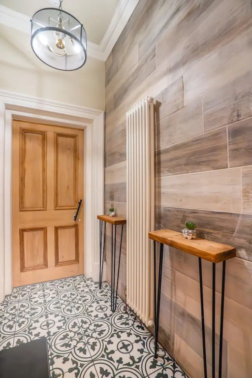 Stylish 2 Bed Flat-free Parking