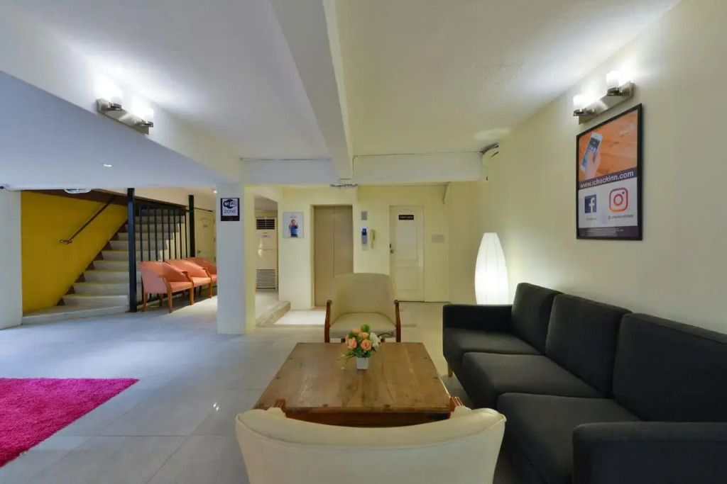 Отель Studio Asoke