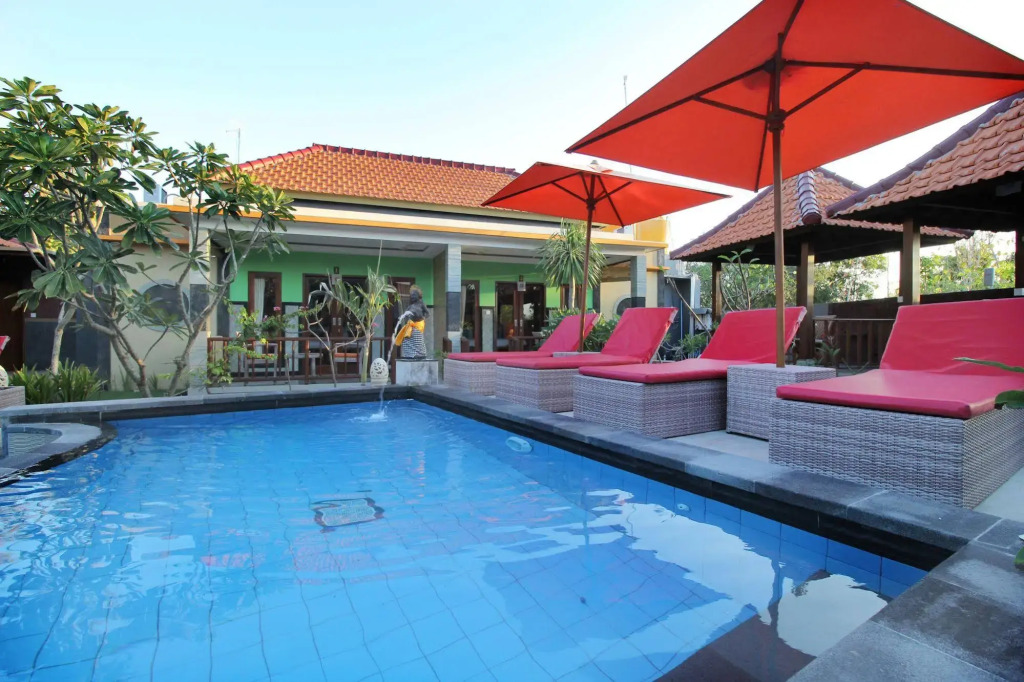 Airy Nusa Lembongan Mushroom Bay Bali