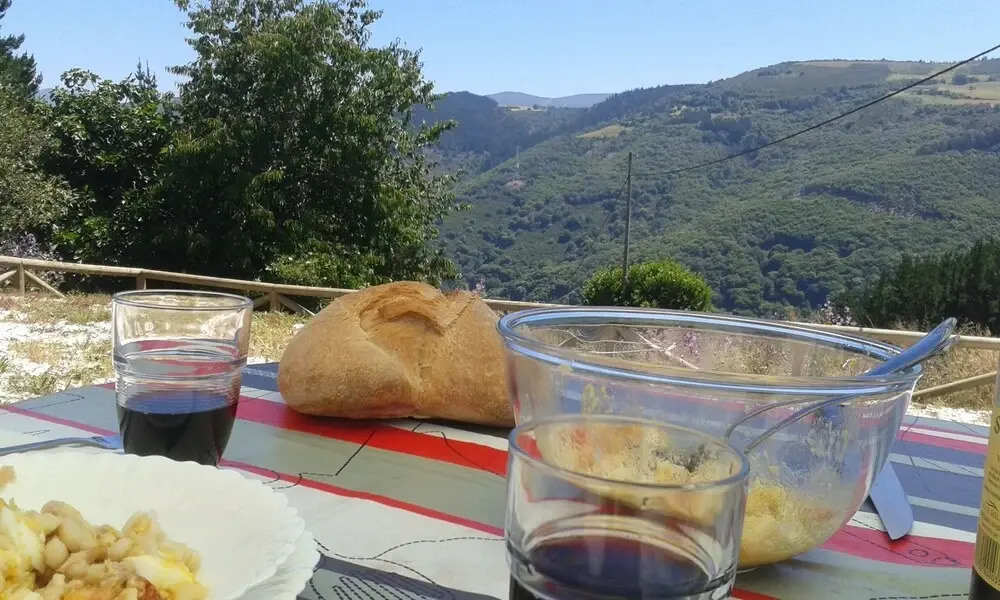 Casa Rural de alquiler integro La Cantina de Villarmayor-Asturias