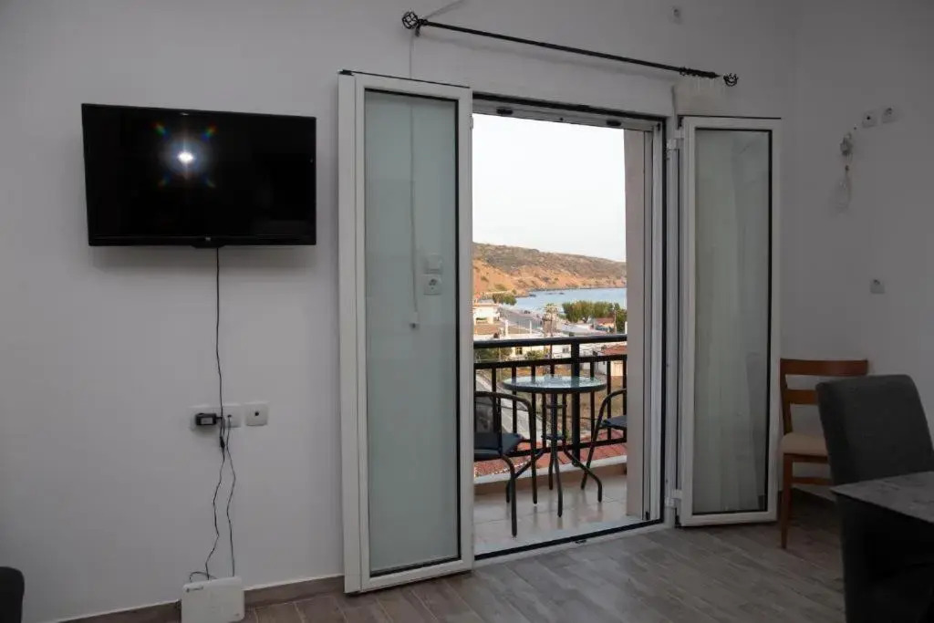 Sea view house Matina