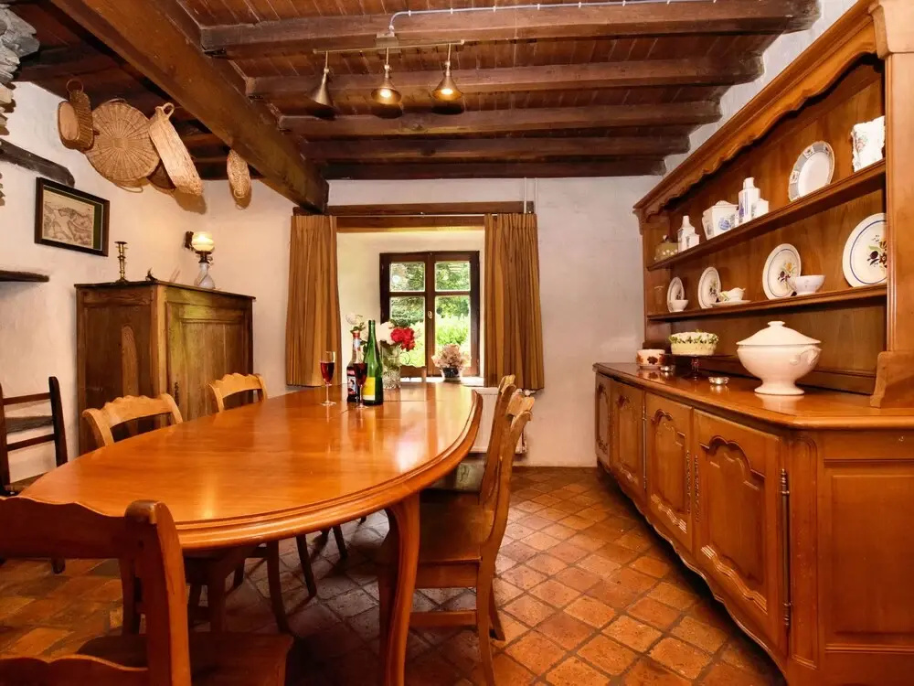 Picturesque Holiday Home in Petites Tailles with Garden