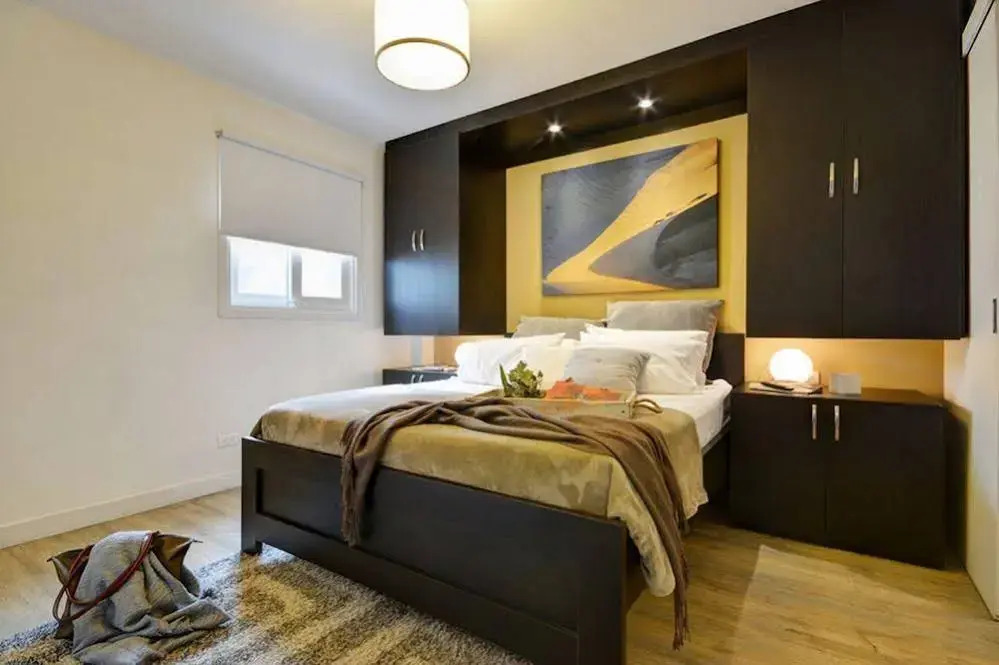 Oasis Suites