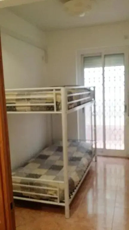 2 bedrooms appartement with city view and wifi at Tarragona 1 km away from the beach