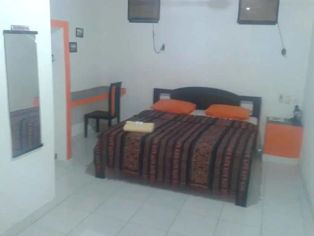 Ari Home Stay