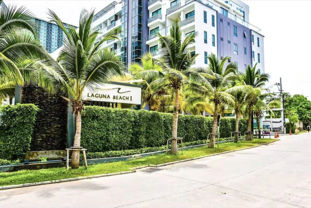 Great Condo Close to the Beach Gorgeous Resort