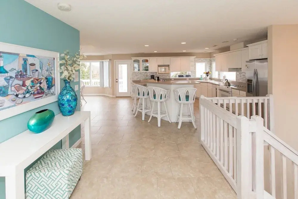 Seas the Day 4 Bedrooms 3 Bathrooms Home