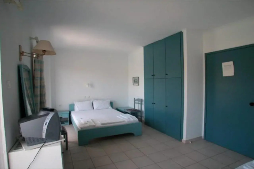Kazaviti Hotel