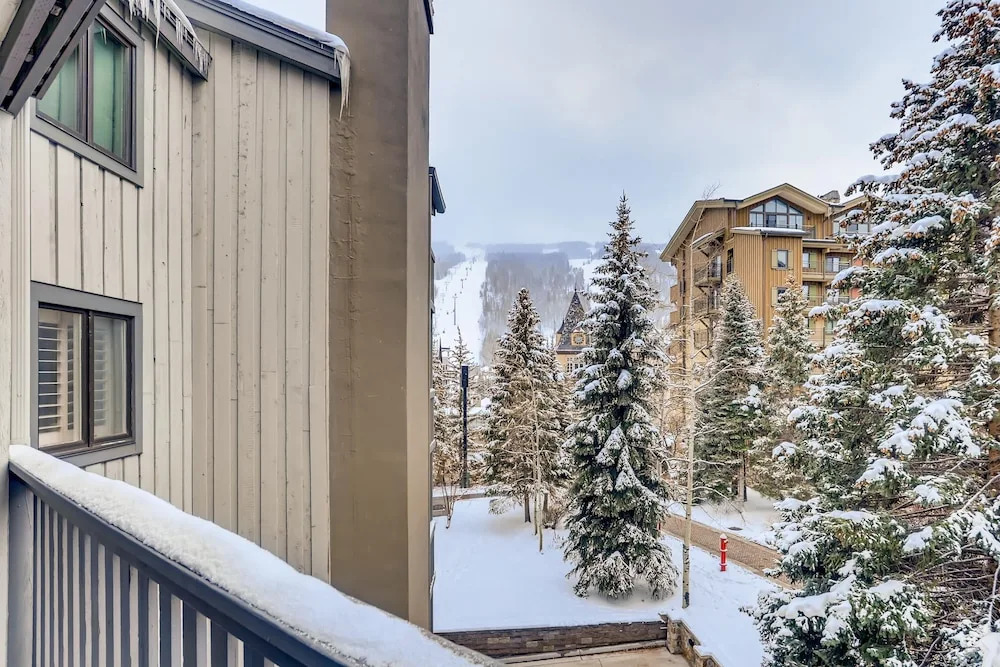 Westwind 308 2BD Gold Condo With A-C