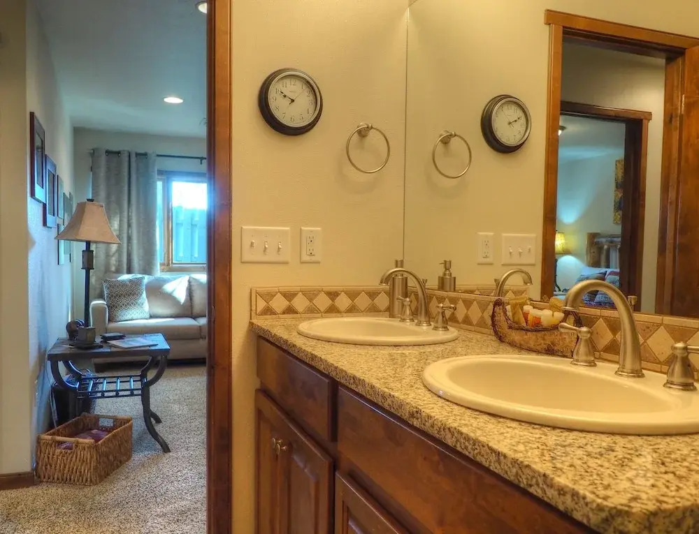 Mystic Blue - 3 Br Townhouse