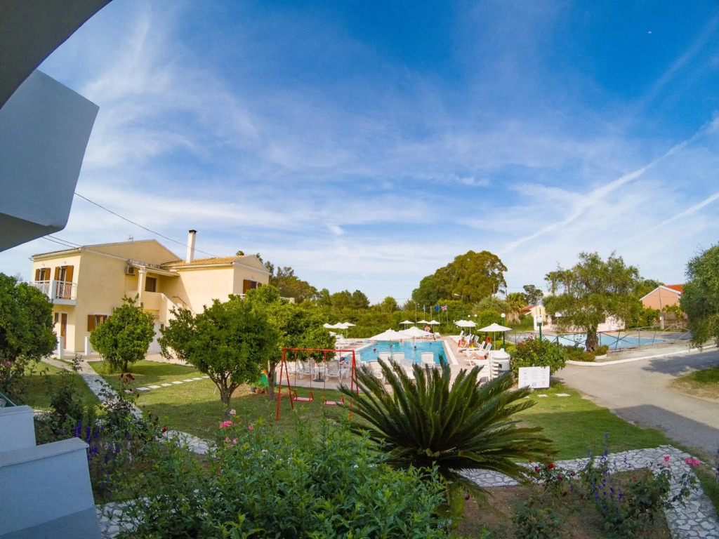 Yianetta Hotel & Suites