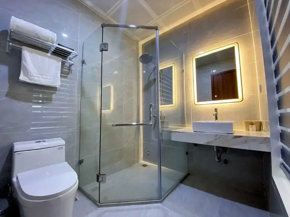 Daily Hotel Halong