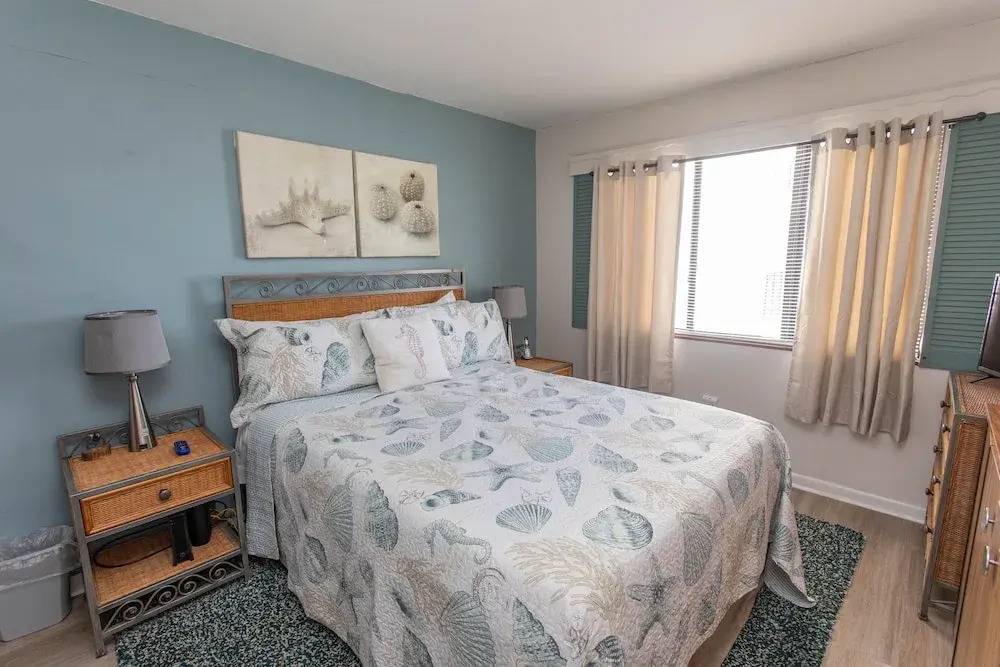 Royal Garden Resort 415 2 Bedroom Condo by RedAwning