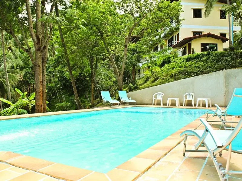 Kata Mountain Inn