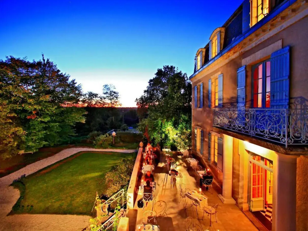 Logis Hôtel Restaurant Château Bellevue