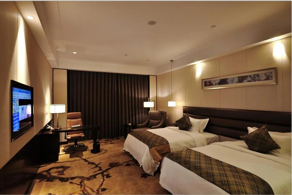 Purple Gold Hotel