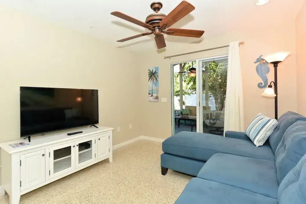 Minnow 2 Villa