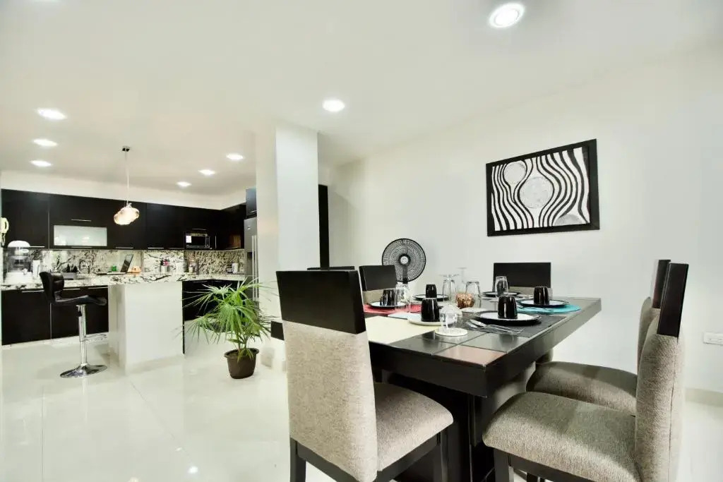 Pepe's House Guayaquil I Self Check-In MicroHotel