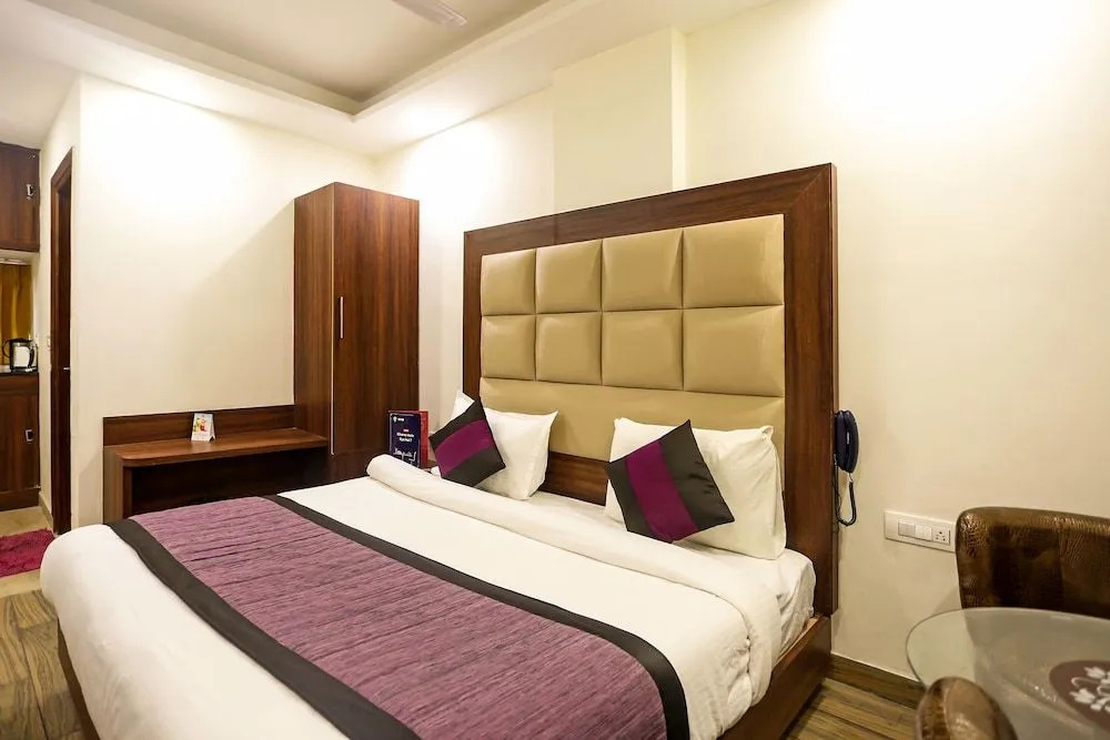 FabHotel The Kailash Dev - Nr Adarsh Nagar Metro