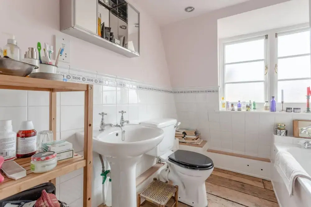 Spacious and Colourful 2 Bedroom Flat in Lambeth