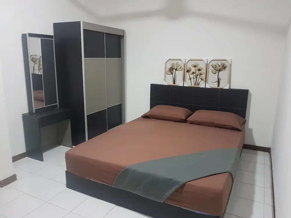 Araaz Homestay