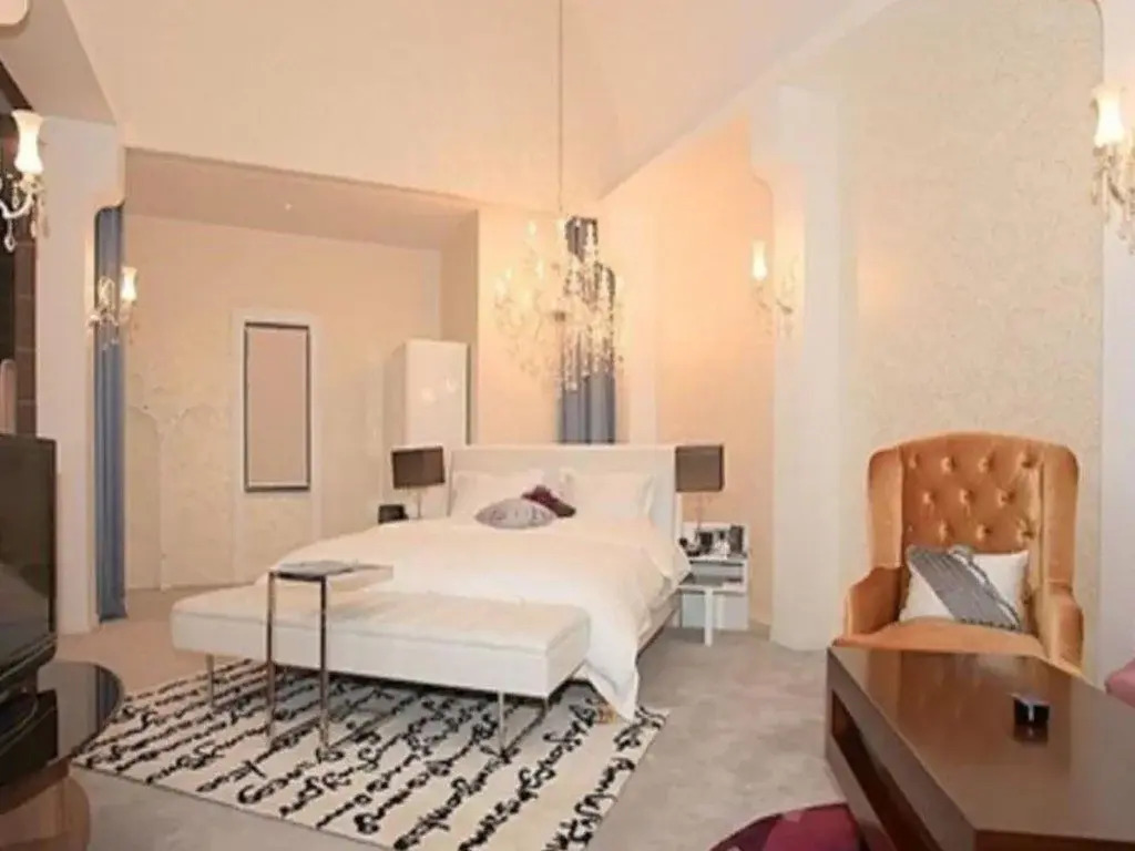 Shuidi A Hotel