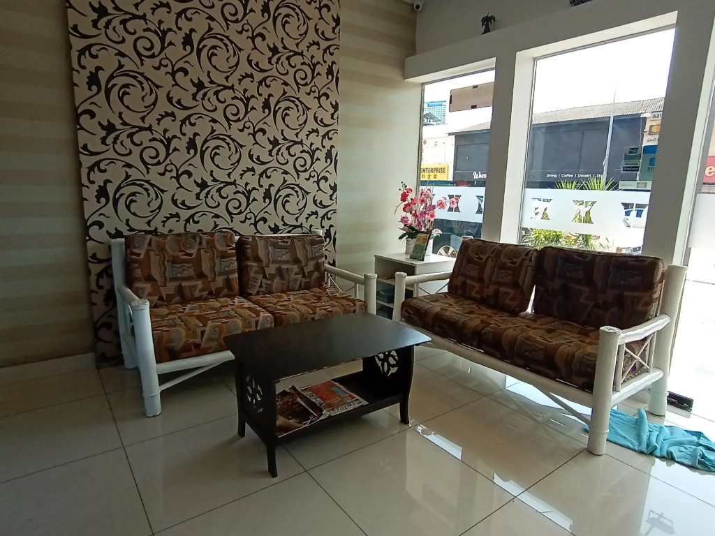 DHotel