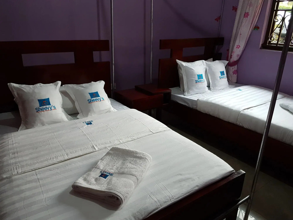 Sheevy"s Bed N Breakfast