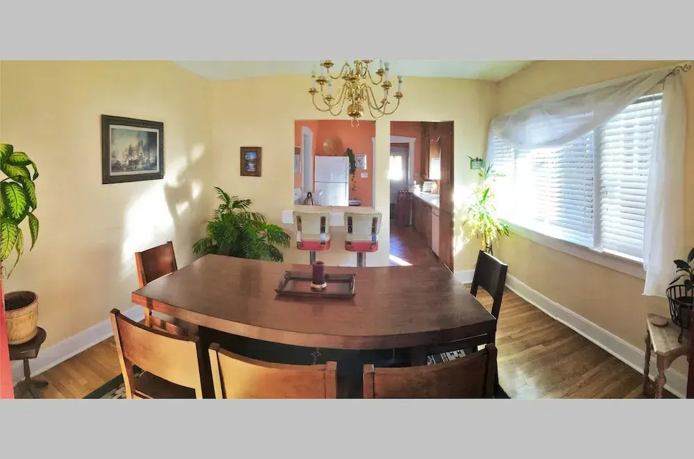Downtown 4-Bedroom Home with a Big Back yard