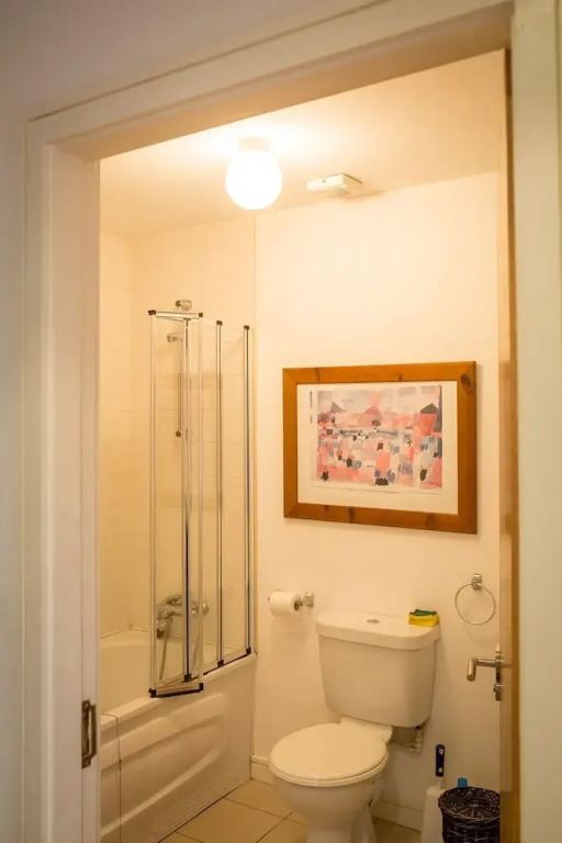 5 Courthouse Square Clifden