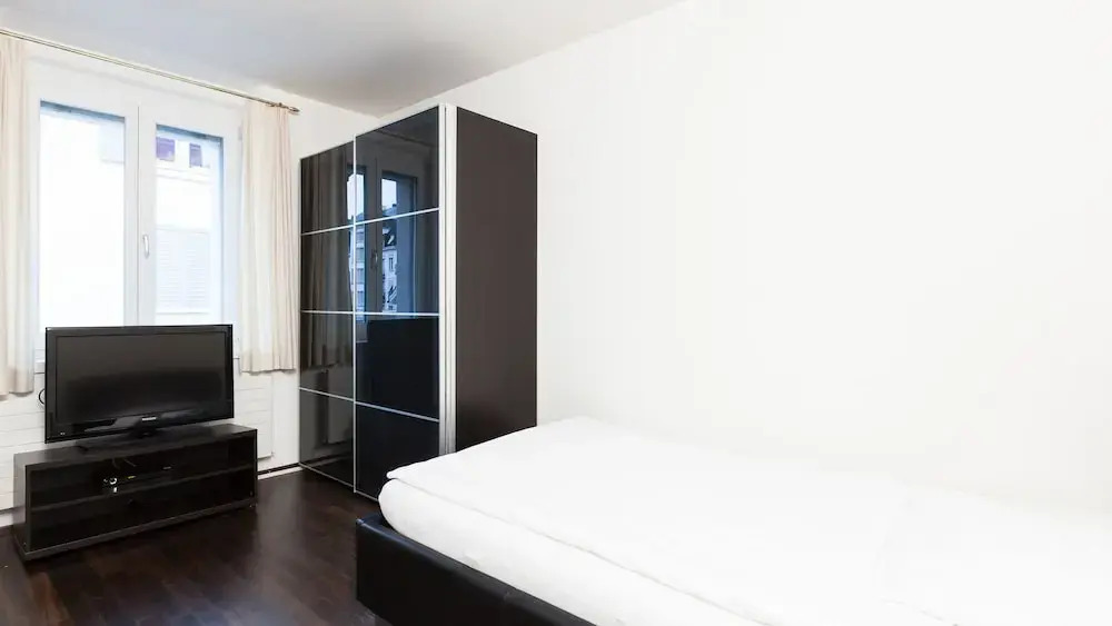Swiss Star Apartments District 3