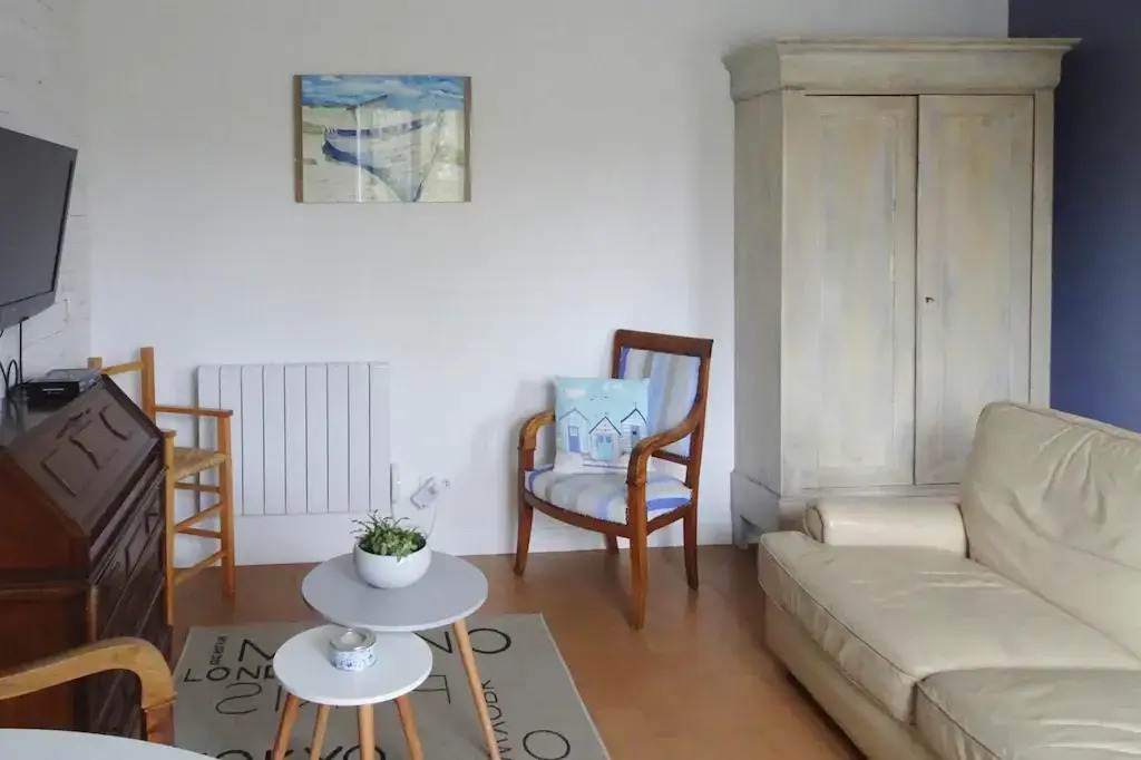 Holiday Home in Criel sur Mer With Balcony
