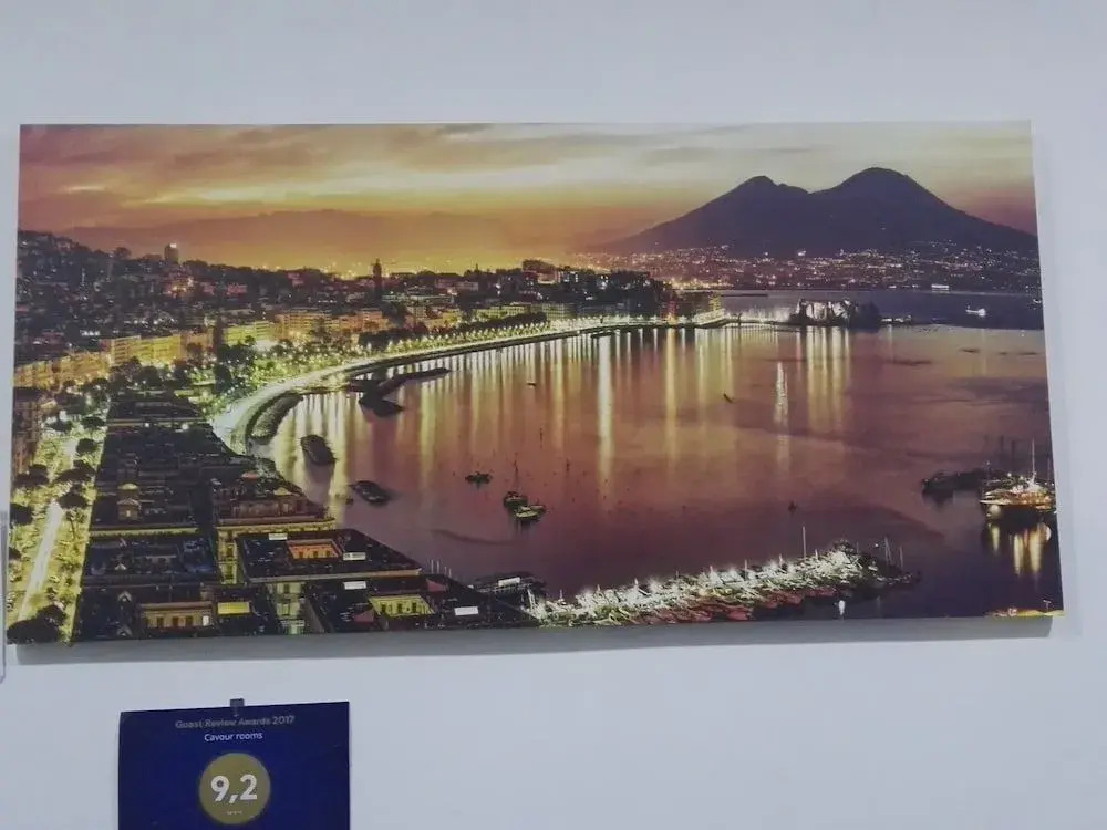 Cavour Rooms