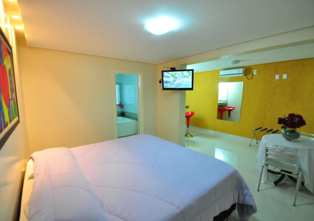 Express Hotel